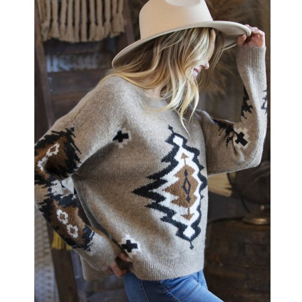 New Western Yellowstone Tribal Aztec Printed Pullover Crew Neck Sweater - Picture 2 of 6